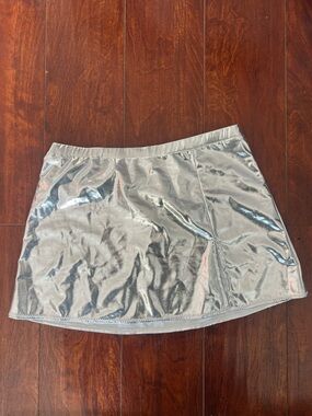 NWT Boutine LA Disco Mini Silver Metallic Skirt Size Medium